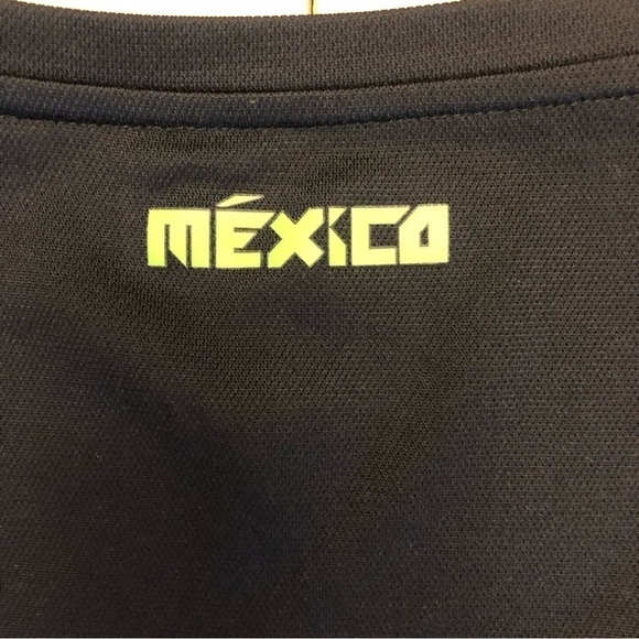 Adidas México Home 2015 SoccerJersey-womens-Medium - Picture 5 of 6